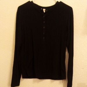 Universal Thread Black Button-Up Long Sleeve Top